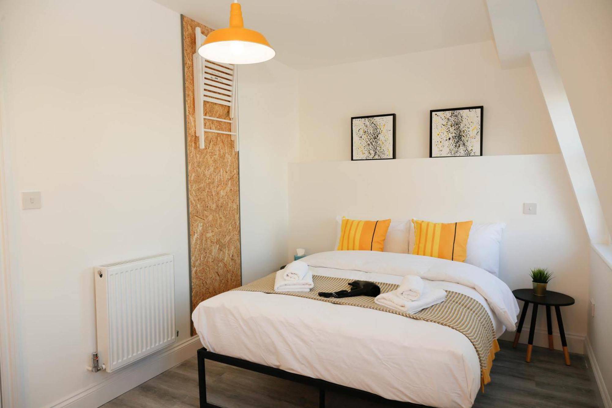 Luxury Rooms In Camden Town Near Shops, Cafes, Bars & Metro With Shared Bathrooms Londyn Zewnętrze zdjęcie