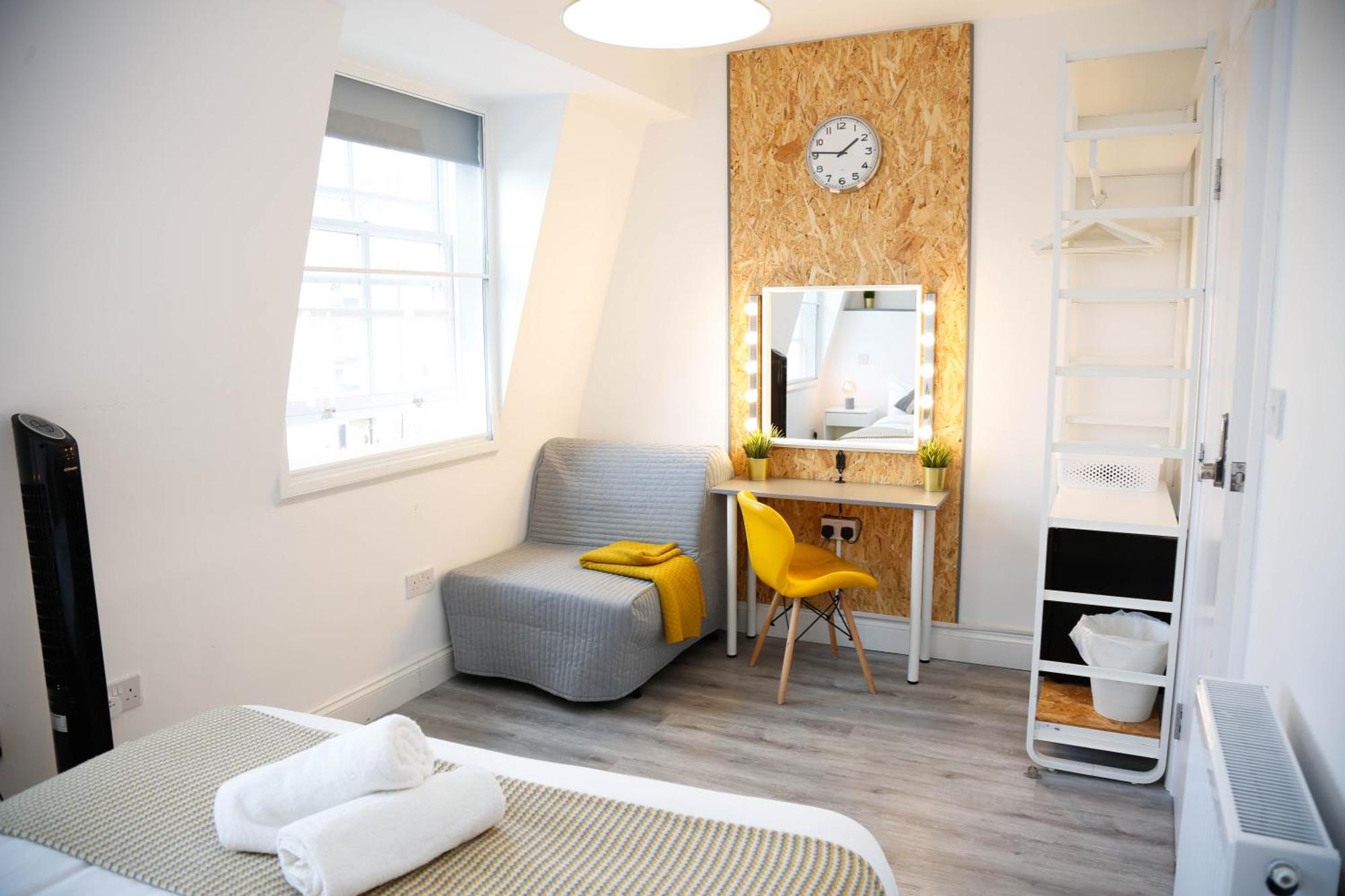 Luxury Rooms In Camden Town Near Shops, Cafes, Bars & Metro With Shared Bathrooms Londyn Zewnętrze zdjęcie